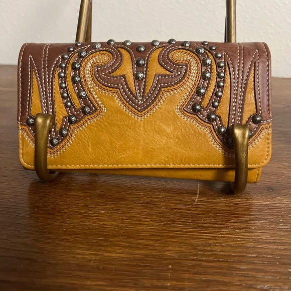 Montana West Two-Tone Western Wallet | Brown & Mustard Studded | NWT - Picture 1 of 4